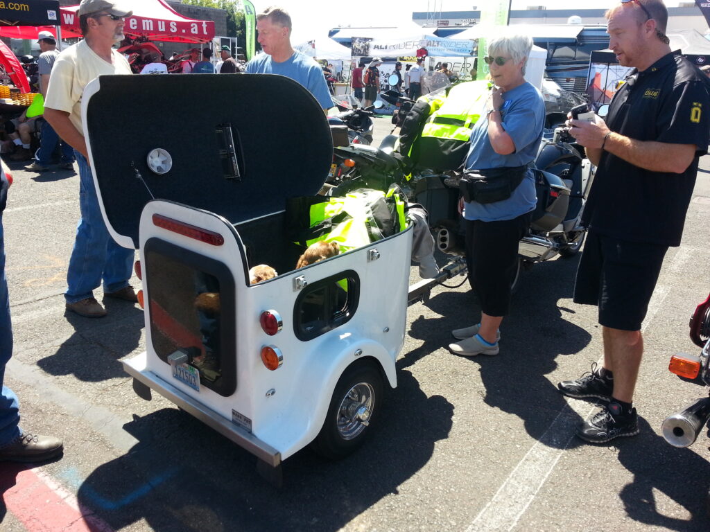 Motorcycle Dog Trailers or Packs Throttle Rocker